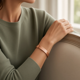 Woman wearing SABONA Tudor Copper Bracelet 9mm